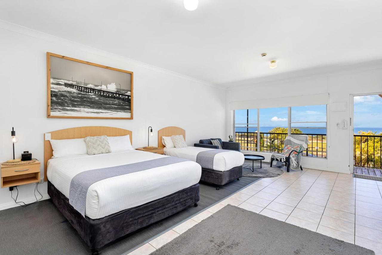 Coast Motel And Apartments Port Noarlunga Buitenkant foto