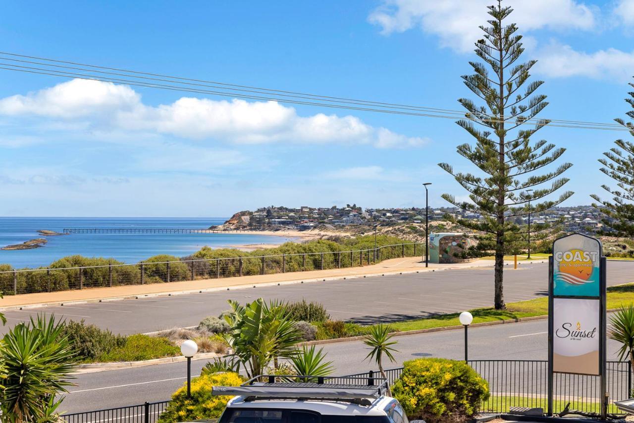 Coast Motel And Apartments Port Noarlunga Buitenkant foto
