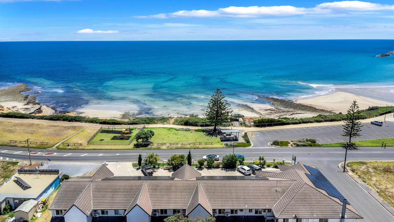 Coast Motel And Apartments Port Noarlunga Buitenkant foto