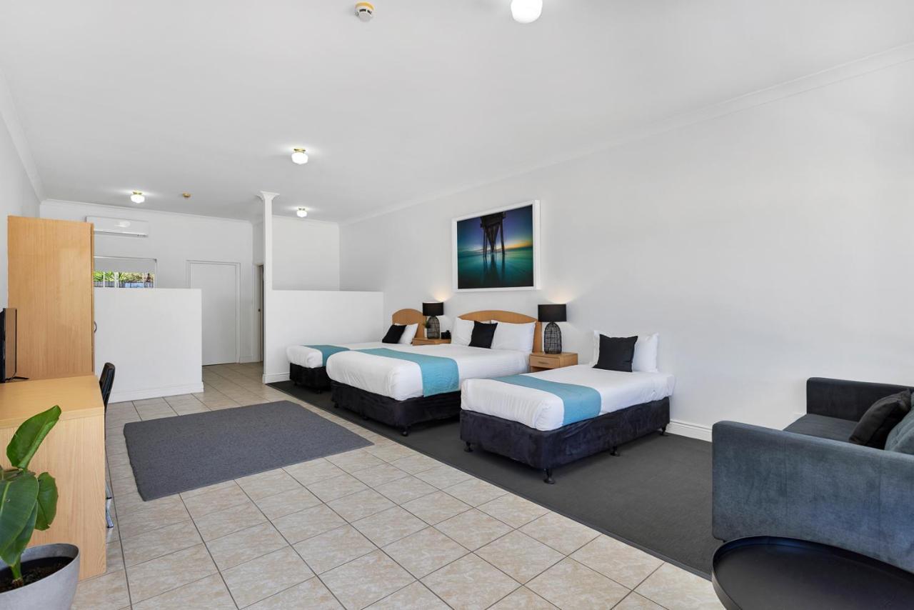 Coast Motel And Apartments Port Noarlunga Buitenkant foto